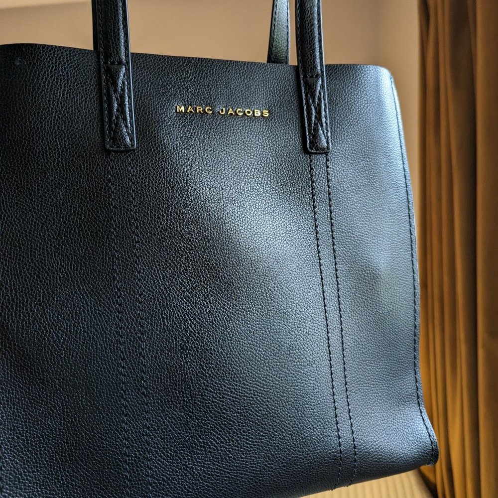 Marc Jacobs 'Repeat' Leather Tote - Black